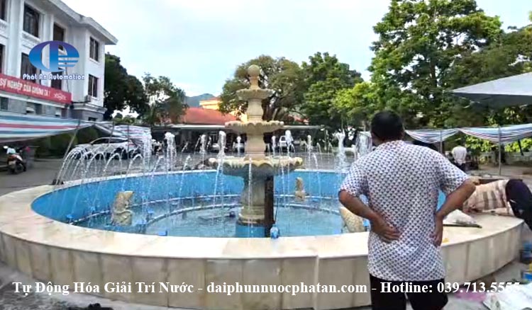 dai-phun-nuoc-tai-ubnd-tinh-tuyen-quang